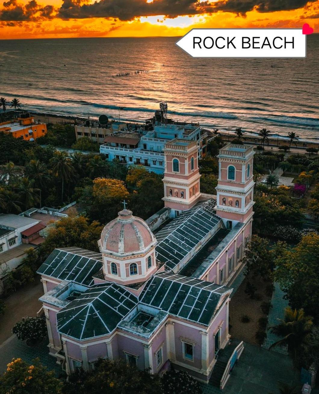 Hotel The Ocean Edge Pondicherry Exterior foto